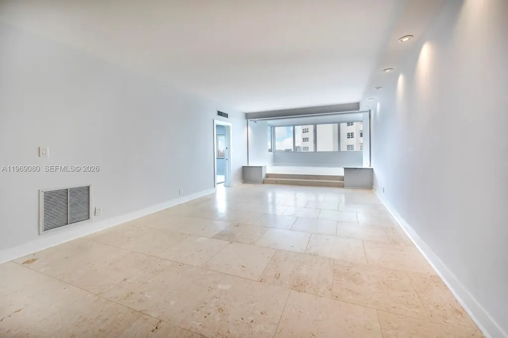 333 Sunset Drive Fort Lauderdale FL 33301