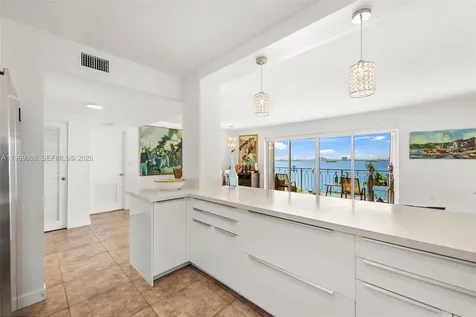 11111 Biscayne Boulevard Miami FL 33181