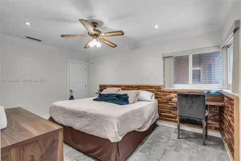 1508 N 74th Terrace Hollywood FL 33024