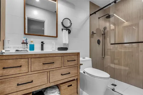 1508 N 74th Terrace Hollywood FL 33024