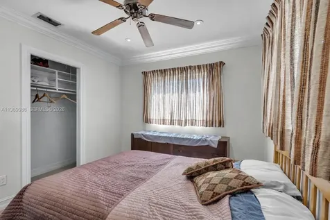 1508 N 74th Terrace Hollywood FL 33024