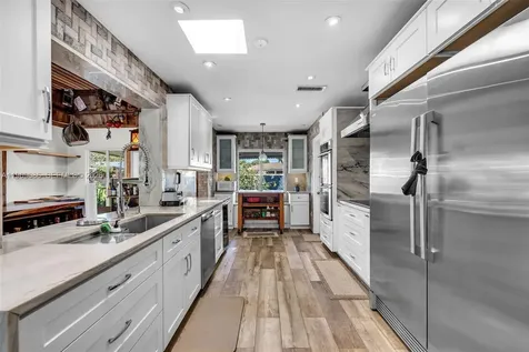 1508 N 74th Terrace Hollywood FL 33024