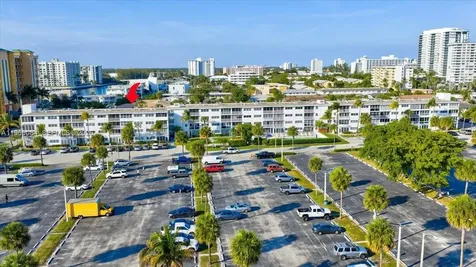 3201 NE 8th Street Pompano Beach FL 33062