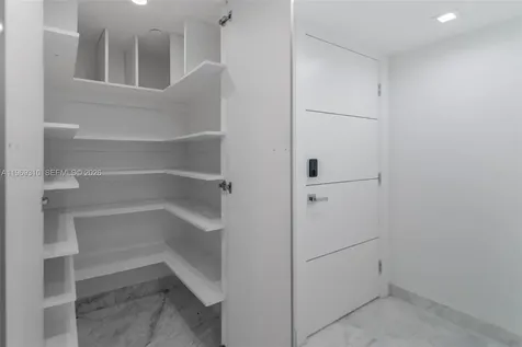 19195 NE 36th Court Aventura FL 33180