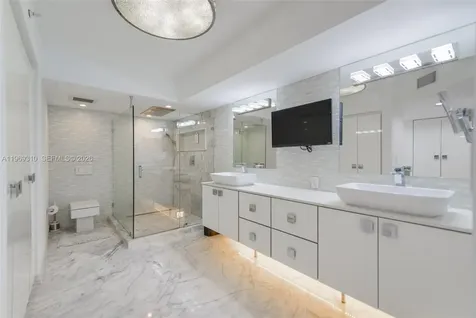 19195 NE 36th Court Aventura FL 33180