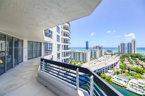 19195 NE 36th Court Aventura FL 33180