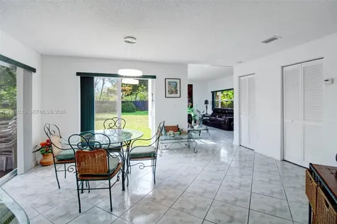 15490 SW 47th Street Miami FL 33185