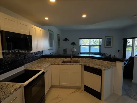 15490 SW 47th Street Miami FL 33185