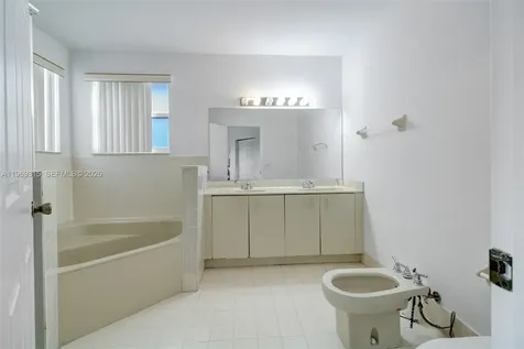 15490 SW 47th Street Miami FL 33185