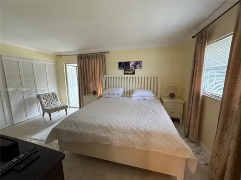 127 Tuscany B Delray Beach FL 33446