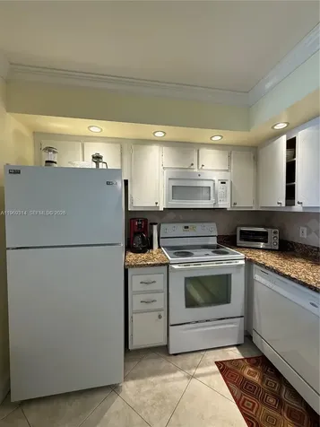 127 Tuscany B Delray Beach FL 33446