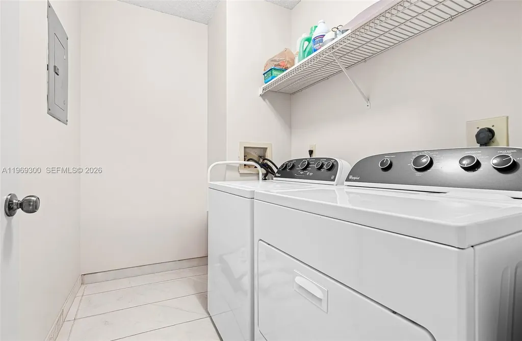 6093 Pointe Regal Circle Delray Beach FL 33484