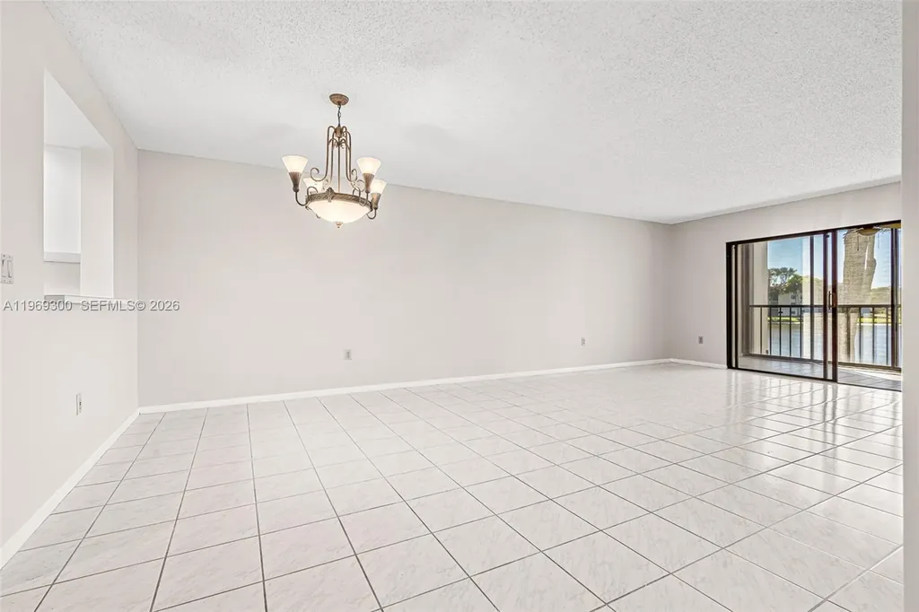6093 Pointe Regal Circle Delray Beach FL 33484