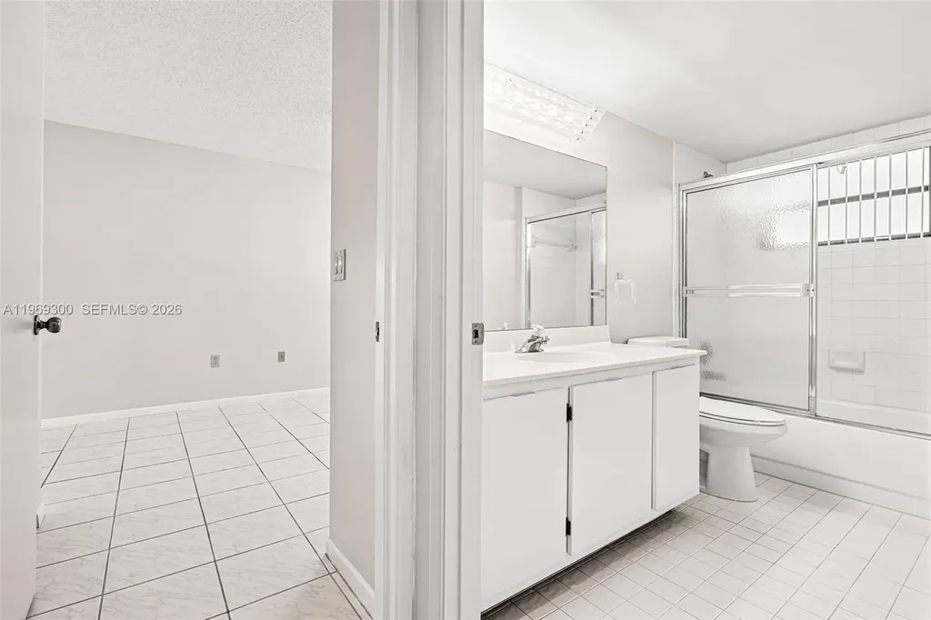 6093 Pointe Regal Circle Delray Beach FL 33484