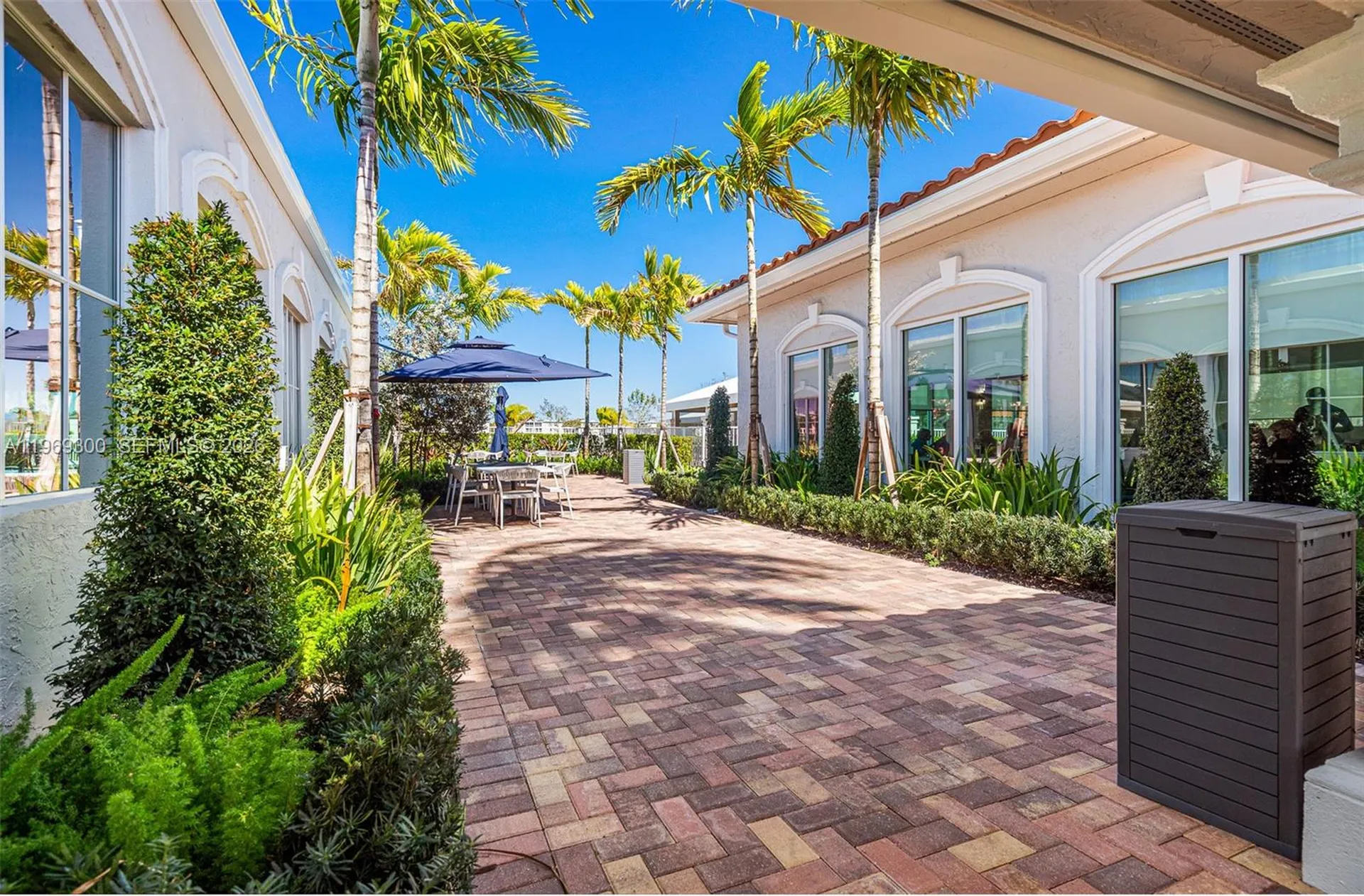 6093 Pointe Regal Circle Delray Beach FL 33484