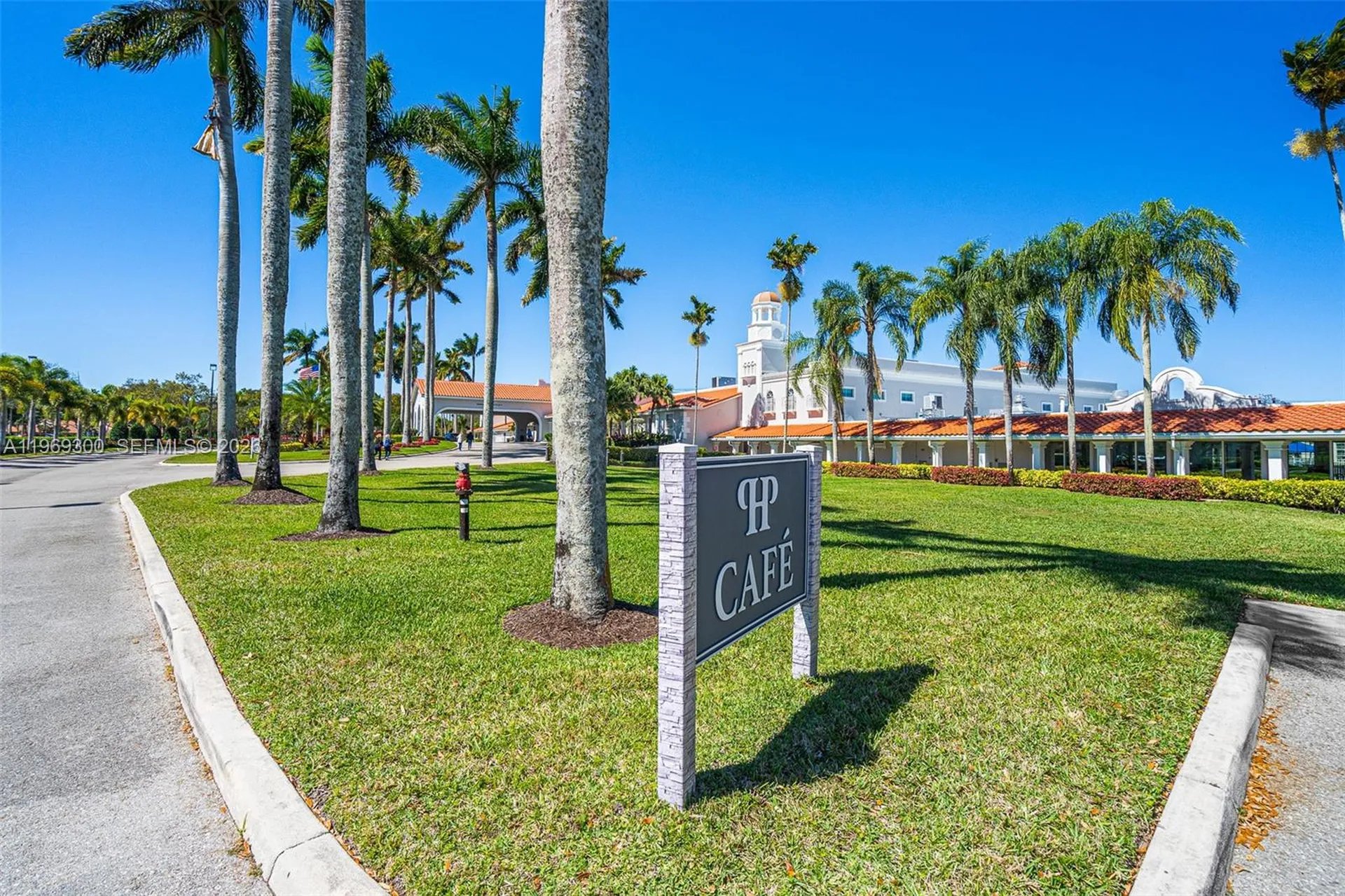 6093 Pointe Regal Circle Delray Beach FL 33484
