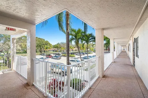 6093 Pointe Regal Circle Delray Beach FL 33484
