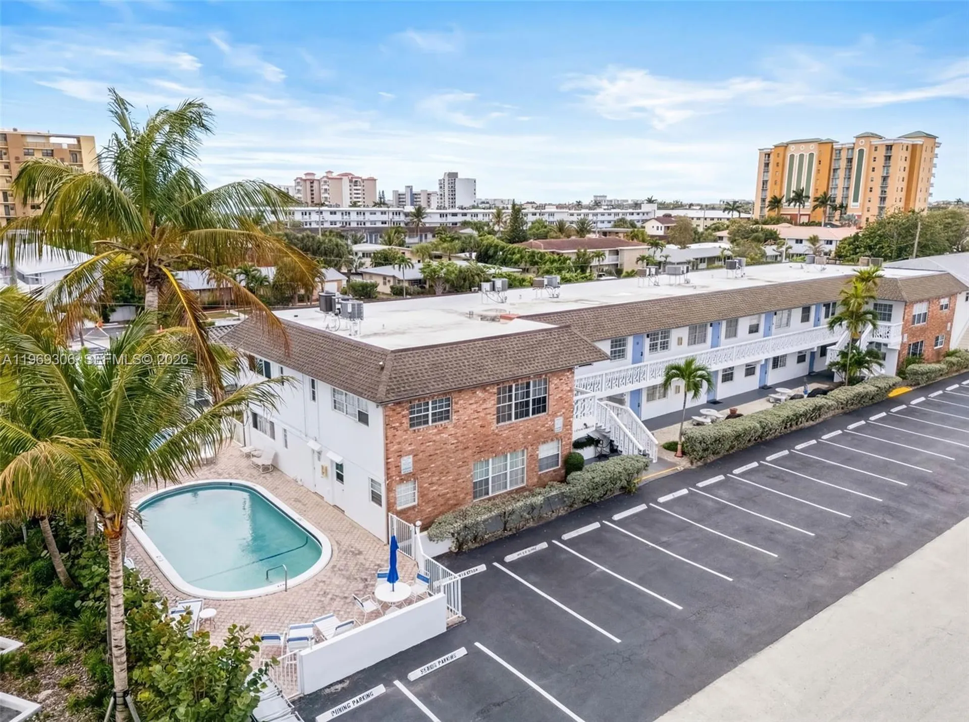 3220 NE 10th Street Pompano Beach FL 3306
