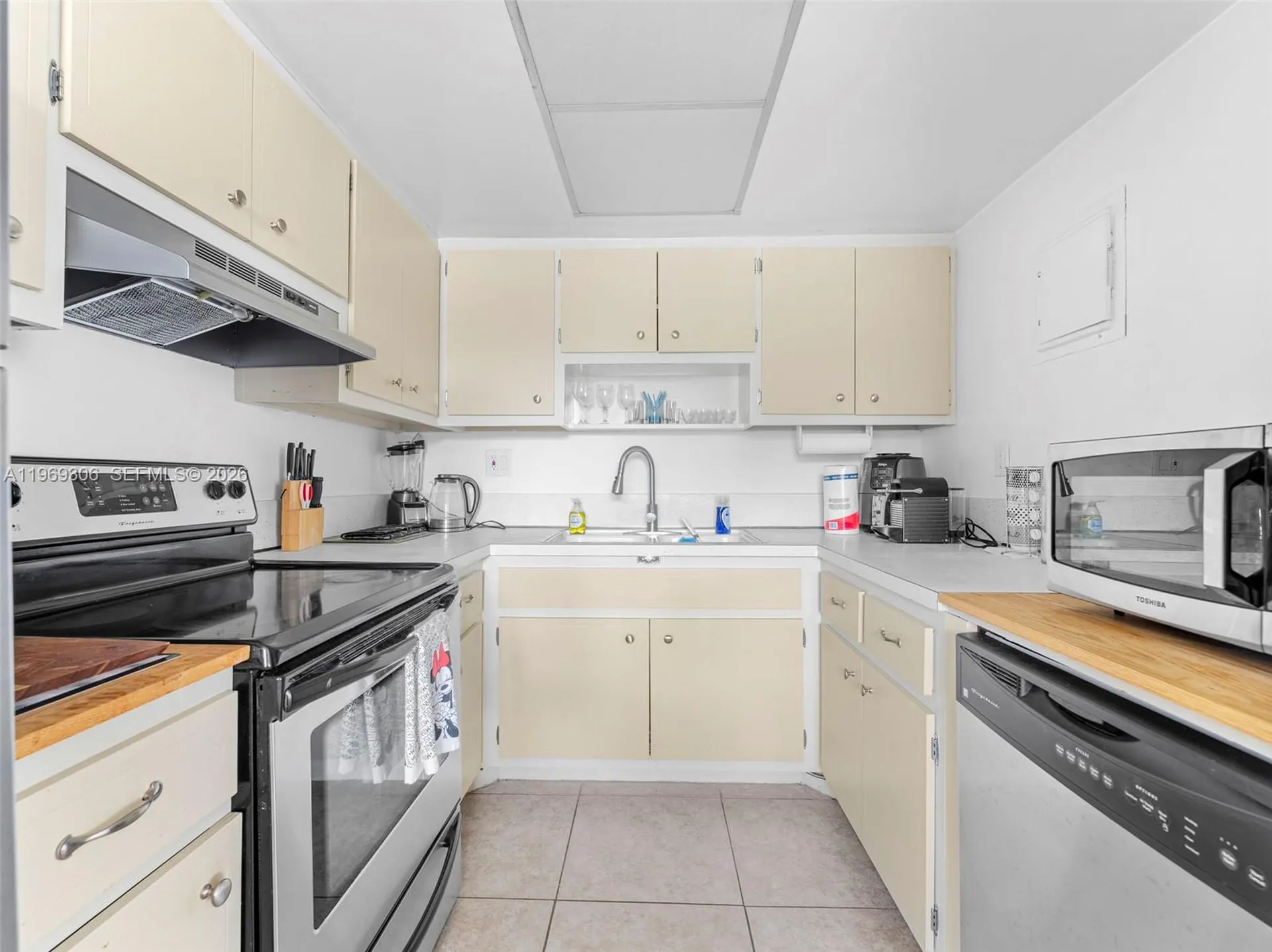 3220 NE 10th Street Pompano Beach FL 3306