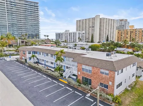 3220 NE 10th Street Pompano Beach FL 3306