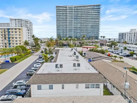 3220 NE 10th Street Pompano Beach FL 3306