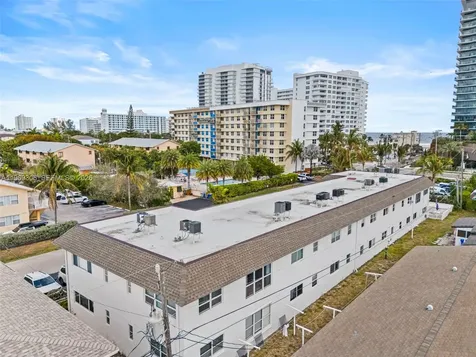 3220 NE 10th Street Pompano Beach FL 3306