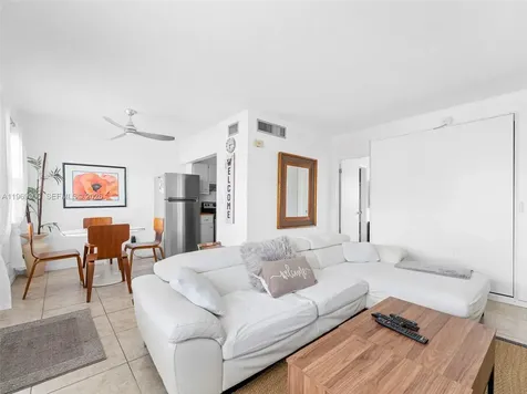 3220 NE 10th Street Pompano Beach FL 3306