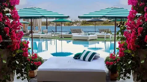 1100 West Avenue Miami Beach FL 33139