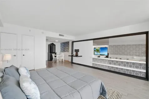 1100 West Avenue Miami Beach FL 33139