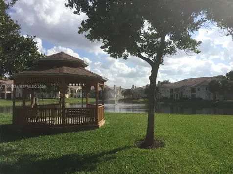 2305 Belmont Lane North Lauderdale FL 33068