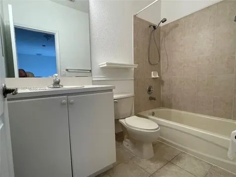 10844 NW 84th Street Doral FL 33178