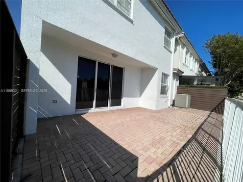 10844 NW 84th Street Doral FL 33178