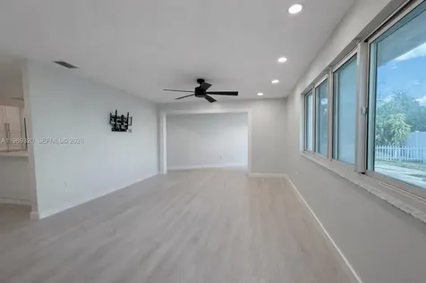 4485 SW 26th Avenue Dania Beach FL 33312