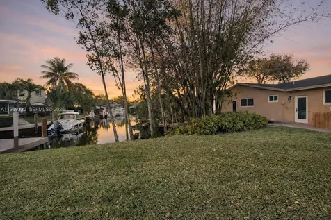 4485 SW 26th Avenue Dania Beach FL 33312