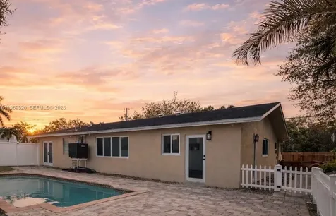 4485 SW 26th Avenue Dania Beach FL 33312