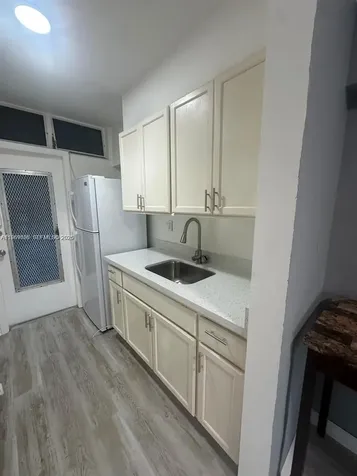 1400 Pennsylvania Avenue Miami Beach FL 33139