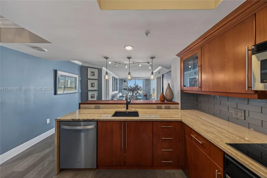 401 SW 4th Avenue Fort Lauderdale FL 33315
