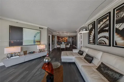 401 SW 4th Avenue Fort Lauderdale FL 33315