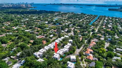 8660 Arboretum Lane Miami FL 33138