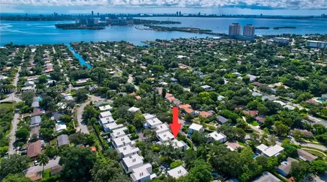 8660 Arboretum Lane Miami FL 33138
