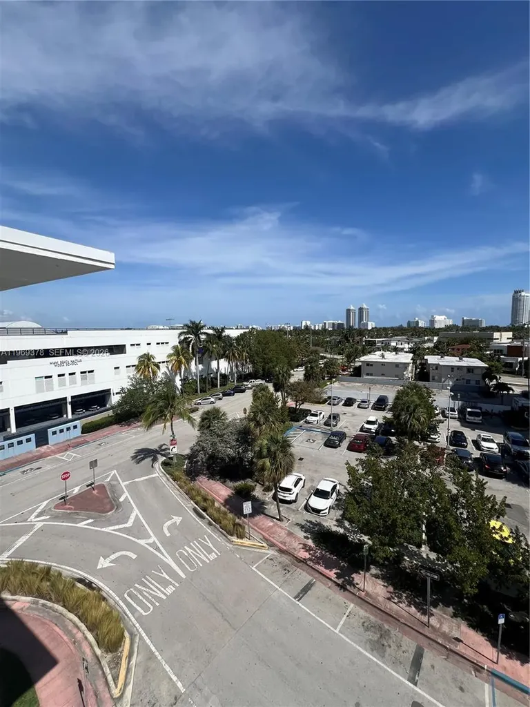 4142 N Jefferson Avenue Miami Beach FL 33140