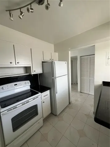 4142 N Jefferson Avenue Miami Beach FL 33140