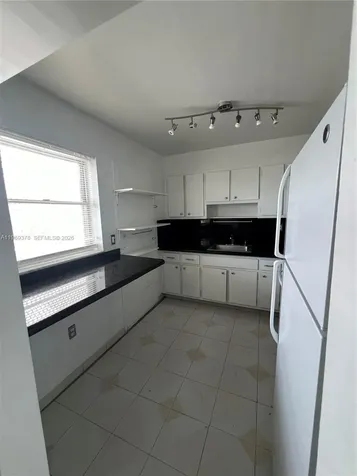 4142 N Jefferson Avenue Miami Beach FL 33140