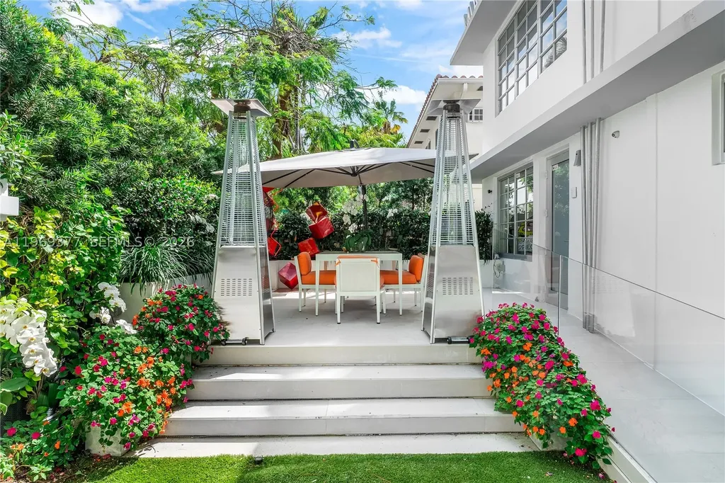 1616 Michigan Avenue Miami Beach FL 33139