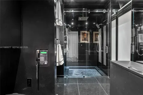 1616 Michigan Avenue Miami Beach FL 33139