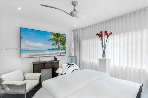 1616 Michigan Avenue Miami Beach FL 33139