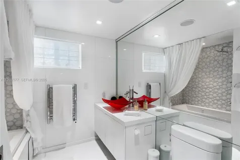 1616 Michigan Avenue Miami Beach FL 33139