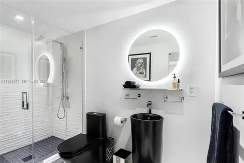 1616 Michigan Avenue Miami Beach FL 33139