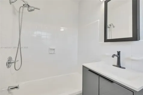 208 SW 2nd Place Dania Beach FL 33004