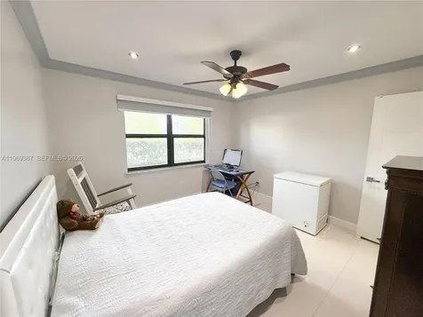 14911 SW 88th Terrace Miami FL 33196